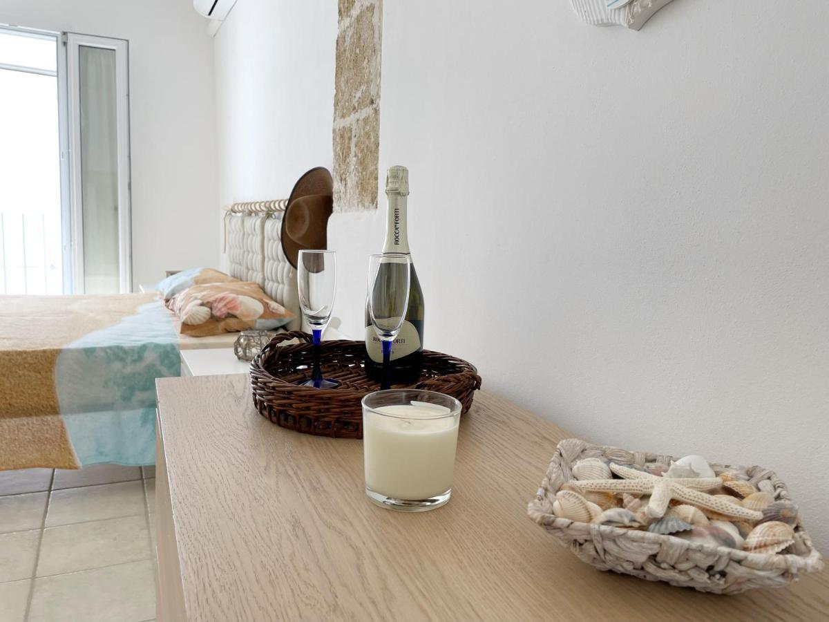 Mediterraneo House- Casa Nel Centro Storico Matino Ngoại thất bức ảnh