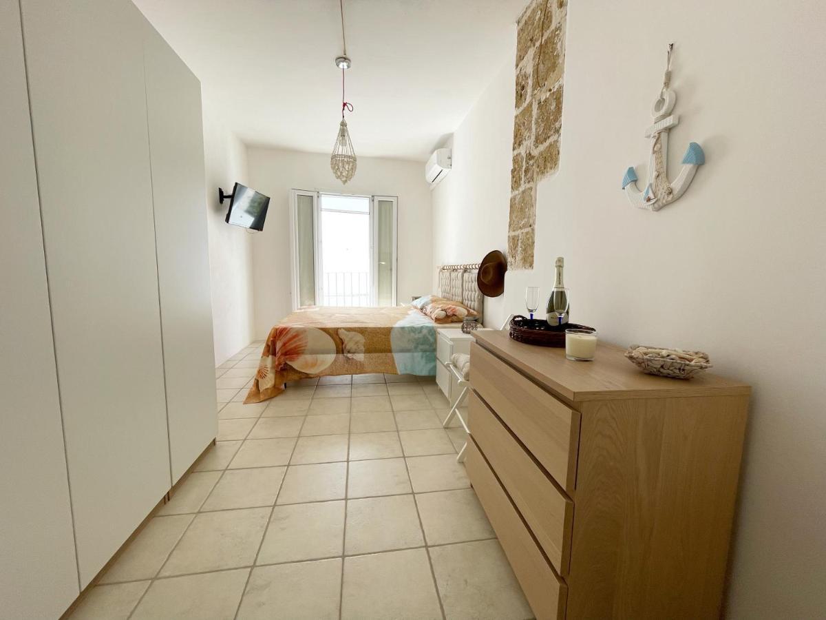 Mediterraneo House- Casa Nel Centro Storico Matino Ngoại thất bức ảnh