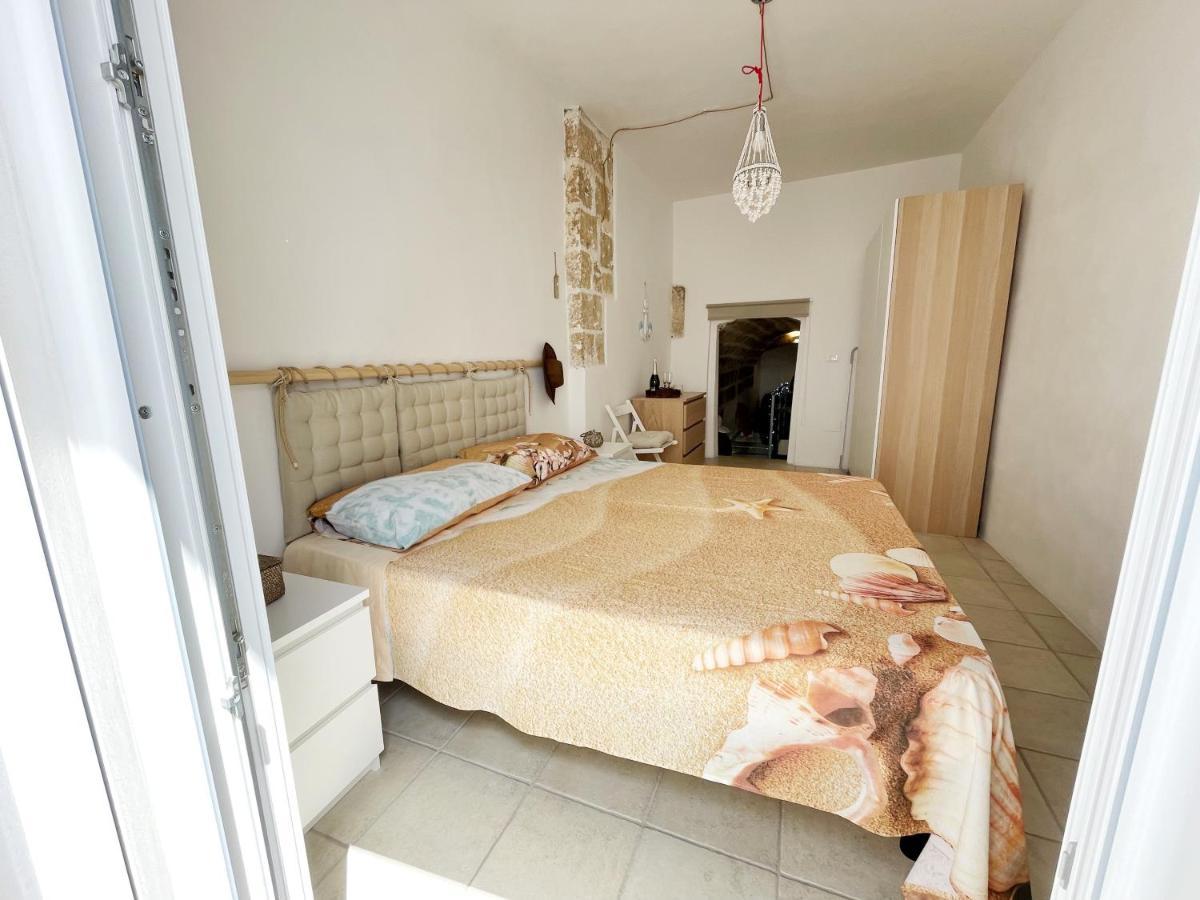 Mediterraneo House- Casa Nel Centro Storico Matino Ngoại thất bức ảnh
