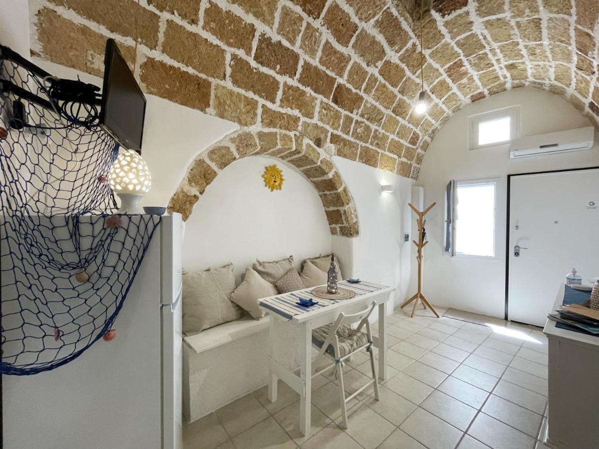 Mediterraneo House- Casa Nel Centro Storico Matino Ngoại thất bức ảnh